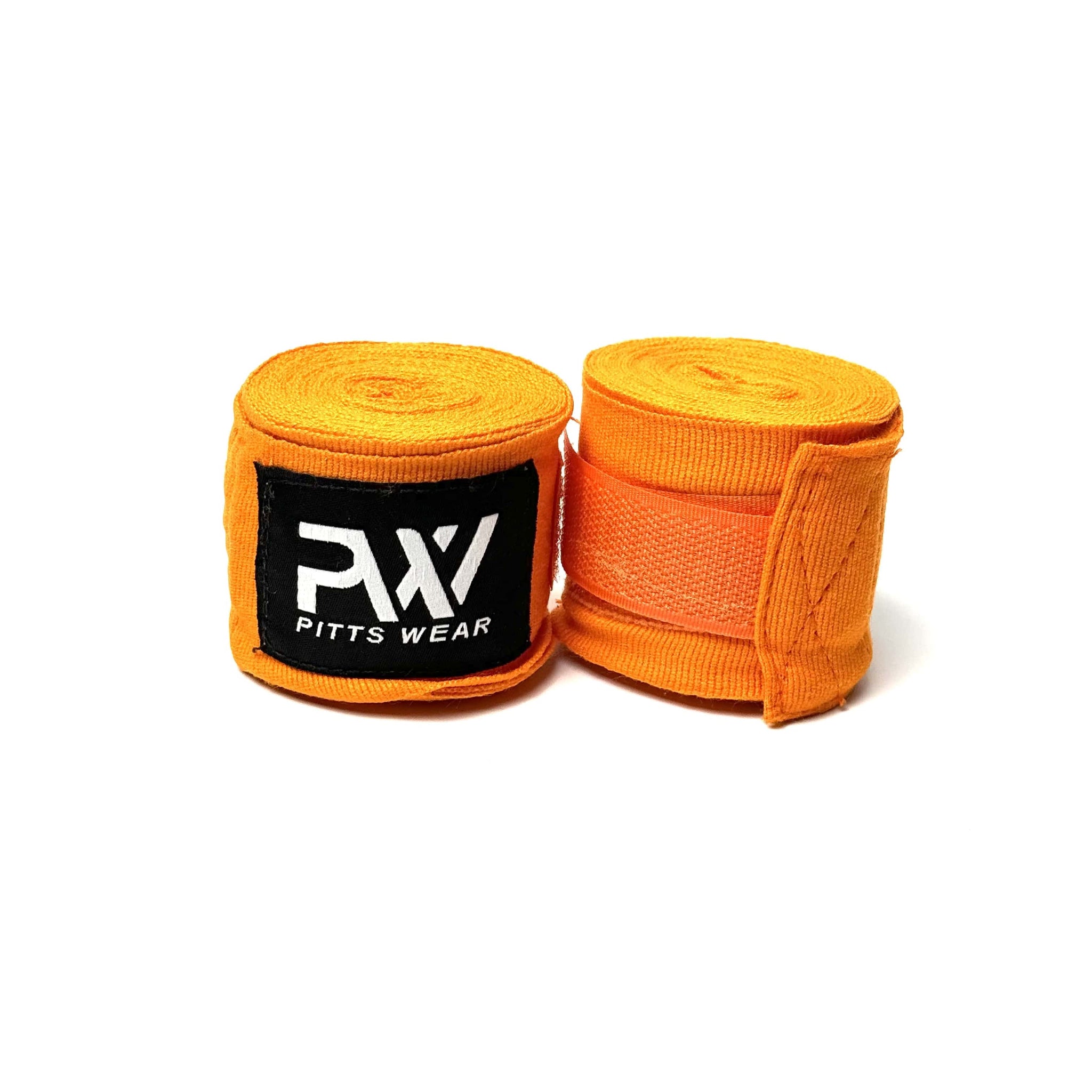 Orange Boxbandagen: Ein Paar orange Boxbandagen von PittsWear.