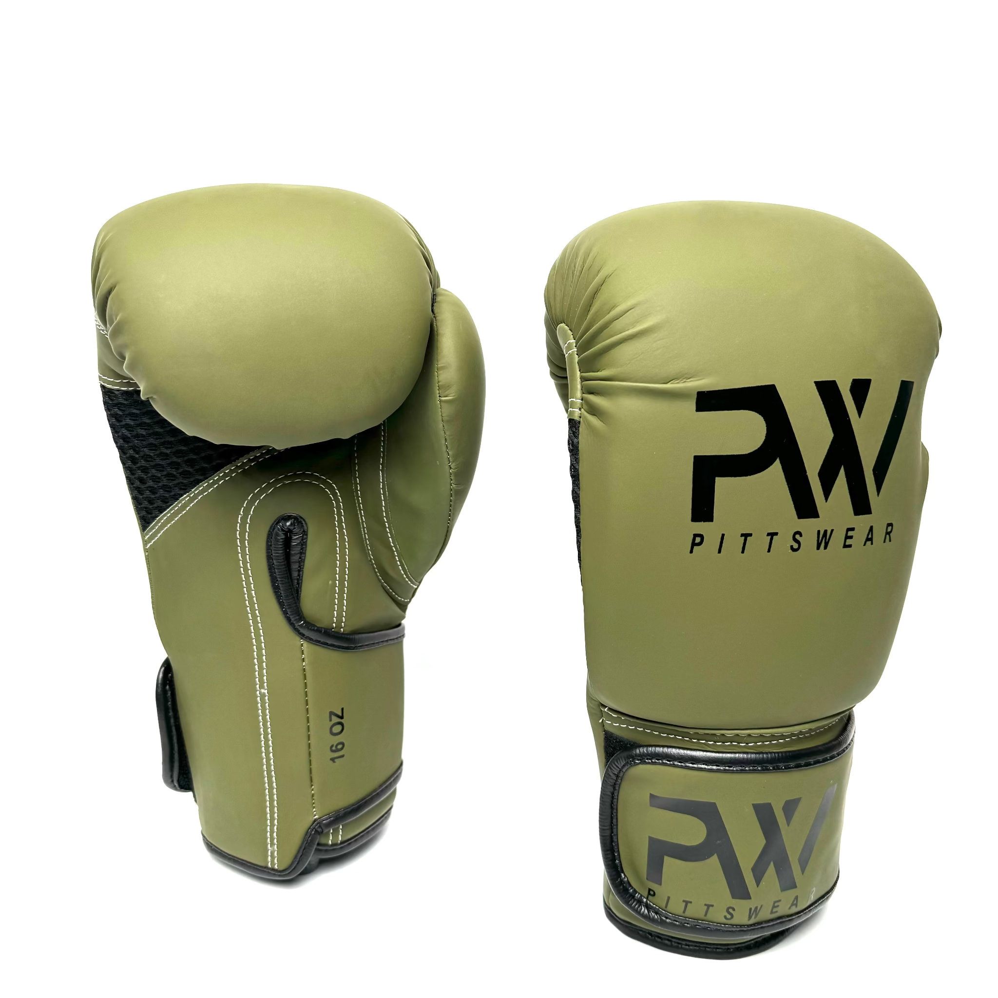 Khaki Boxhandschuhe: Ein Paar khaki PittsWear 16-Unzen-Boxhandschuhe.