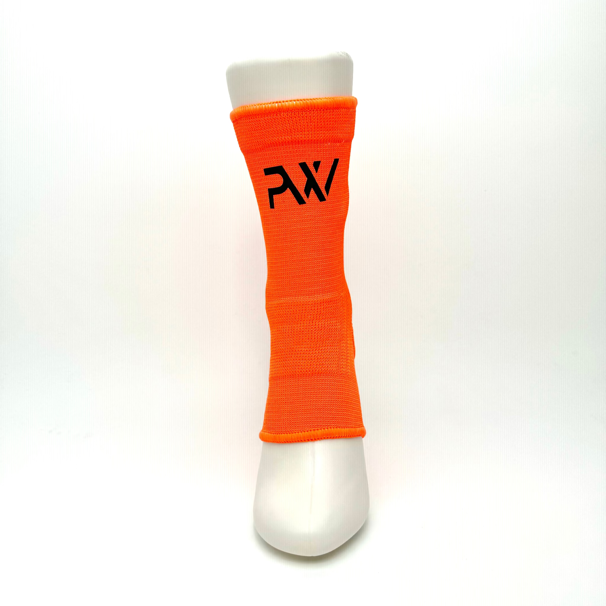 Orangene PittsWear Fußgelenkbandage, Vorderansicht mit Logo