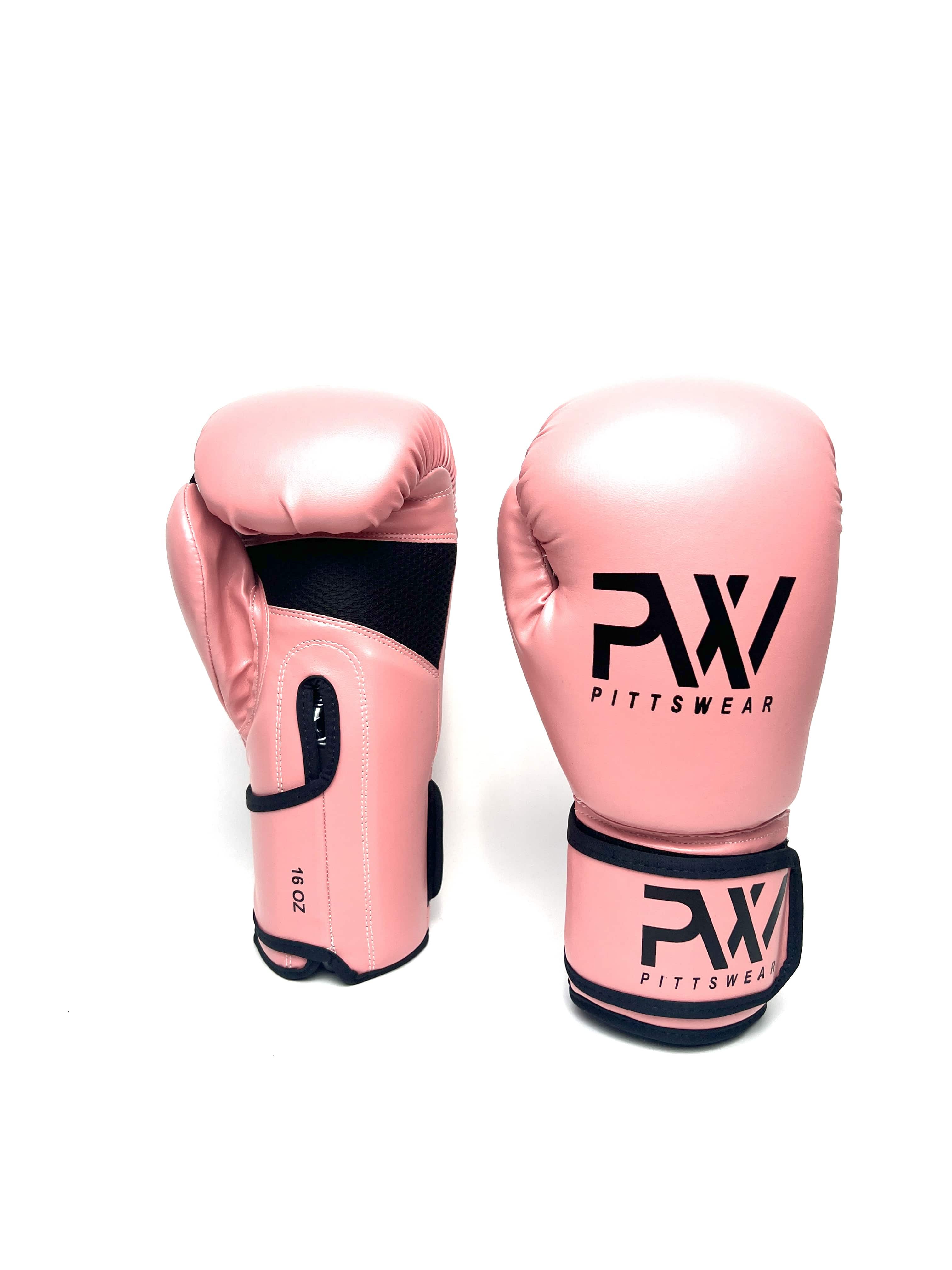 Rosa Boxhandschuhe: Ein Paar rosa PittsWear 16-Unzen-Boxhandschuhe.